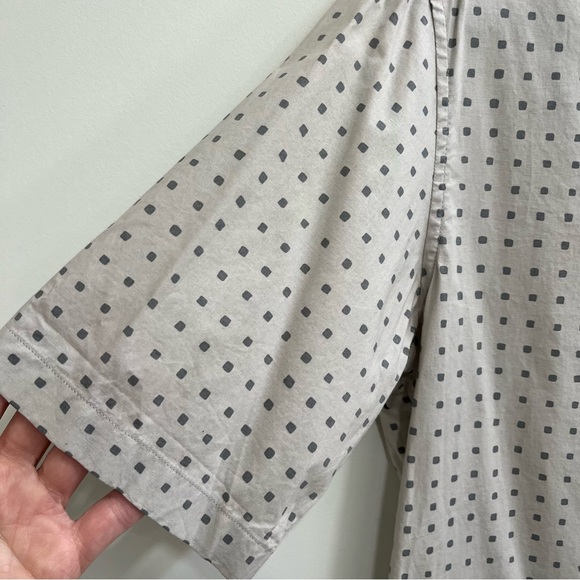 Theory Shirt Mens Bruner Dot Print Beige Gray Stretch Cotton Button Up Small EUC - Picture 5 of 9